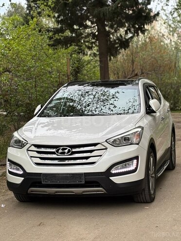 Hyundai Santa Fe-1