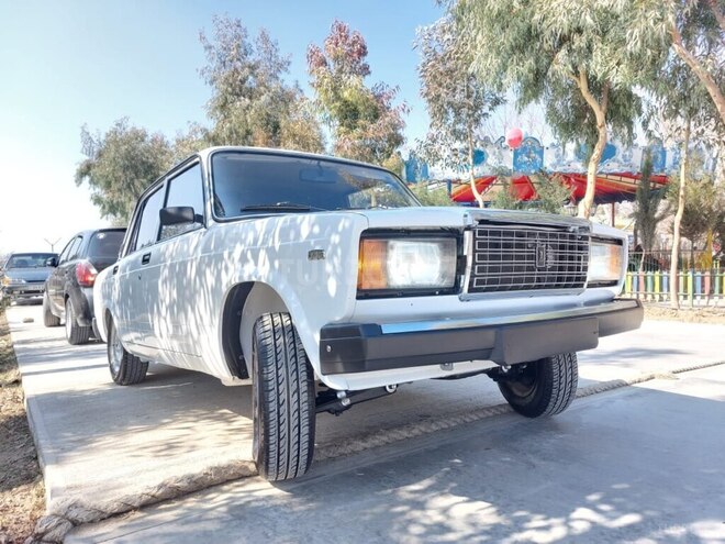LADA (VAZ) 2107 2009, 87,458 km - 1.6 л - Şirvan