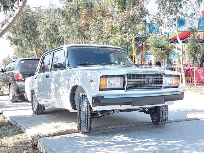 LADA (VAZ) 2107 2009, 87,458 km - 1.6 л - Şirvan