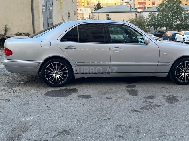 Mercedes E 230 1995, 440,000 km - 2.3 l - Bakı