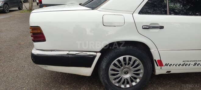 Mercedes E 250 1994, 999,999 km - 2.5 l - Bakı