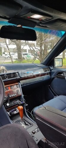 Mercedes E 250 1994, 999,999 km - 2.5 l - Bakı