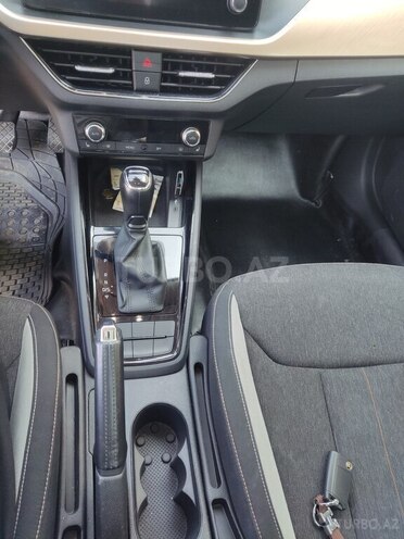 Skoda Kamiq 2021, 75,000 km - 1.6 l - Bakı