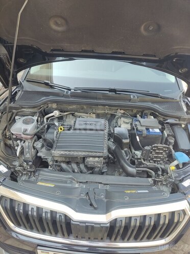 Skoda Kamiq 2021, 75,000 km - 1.6 l - Bakı