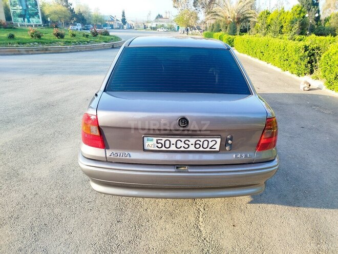Opel Astra 1993, 479,284 km - 1.4 l - Sumqayıt