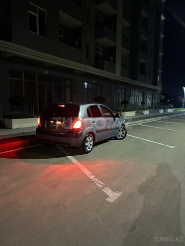 Kia Rio 2009, 257,000 km - 1.4 l - Lənkəran