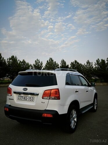 Kia Sorento 2011, 148,000 km - 2.0 l - Astara