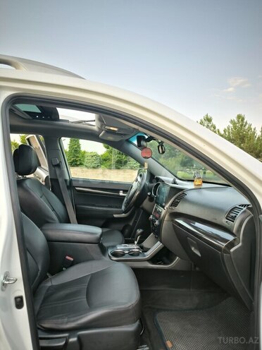 Kia Sorento 2011, 148,000 km - 2.0 l - Astara