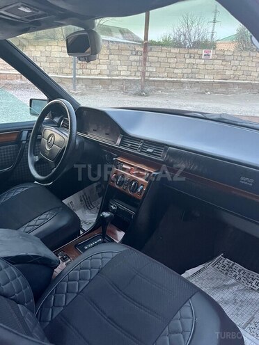 Mercedes E 200 d 1992, 290,000 km - 2.9 л - Sumqayıt