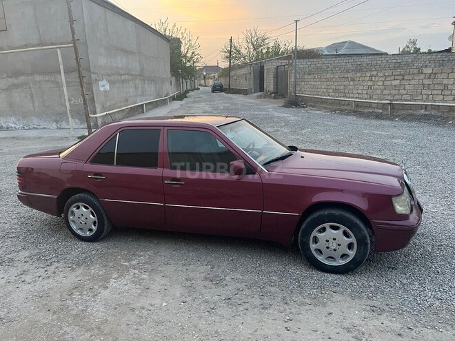 Mercedes E 200 d 1992, 290,000 km - 2.9 л - Sumqayıt