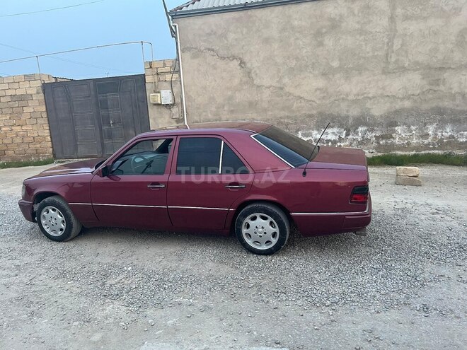 Mercedes E 200 d 1992, 290,000 km - 2.9 л - Sumqayıt
