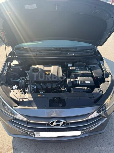 Hyundai Elantra 2019, 63,500 km - 2.0 l - Bakı