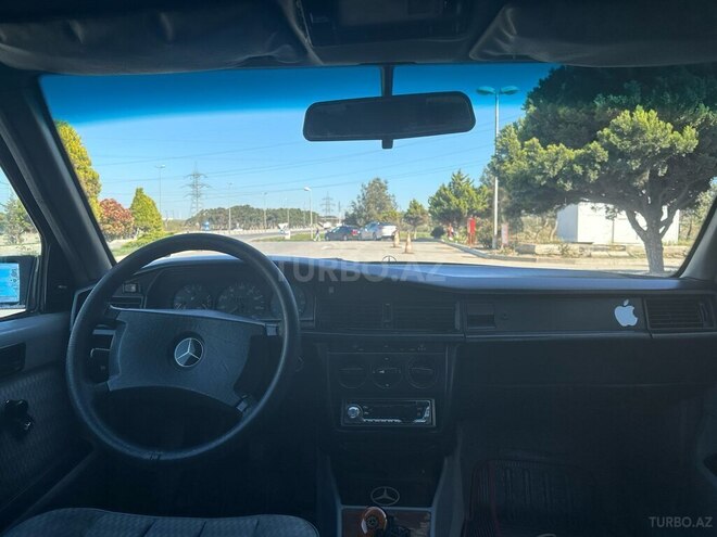 Mercedes 190 1992, 38,700 km - 2.0 л - Bakı