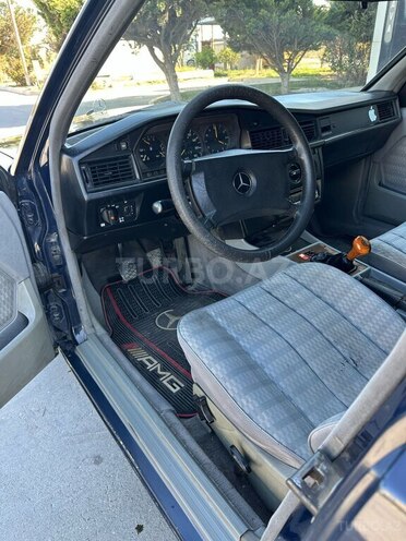 Mercedes 190 1992, 38,700 km - 2.0 л - Bakı