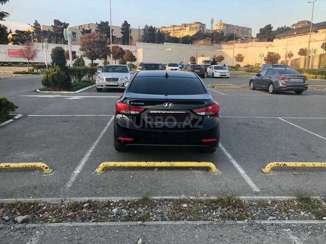 Hyundai Elantra 2015, 217,583 km - 1.8 l - Bakı