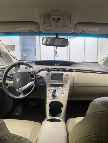 Toyota Prius 2013, 189,000 km - 1.8 л - Bakı
