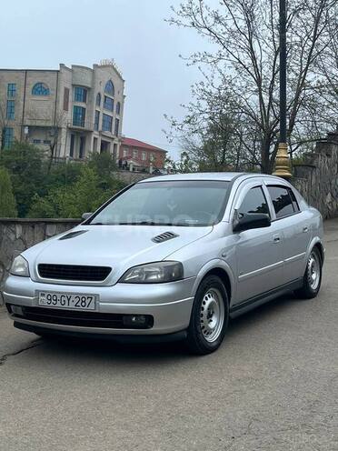 Opel Astra 2008, 220,000 km - 1.4 l - Lerik