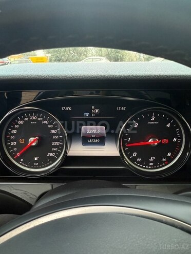 Mercedes E 220 d 2017, 187,000 km - 2.0 l - Bakı