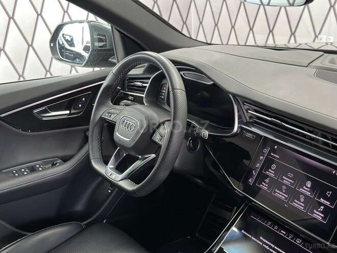 Audi Q8 2023, 41,000 km - 3.0 l - Bakı