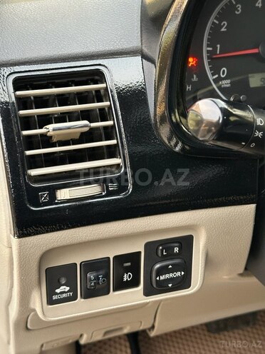 Toyota Corolla 2011, 300,000 km - 1.8 l - Bakı