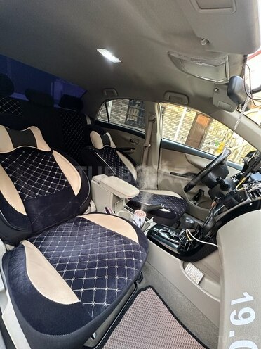 Toyota Corolla 2011, 300,000 km - 1.8 l - Bakı
