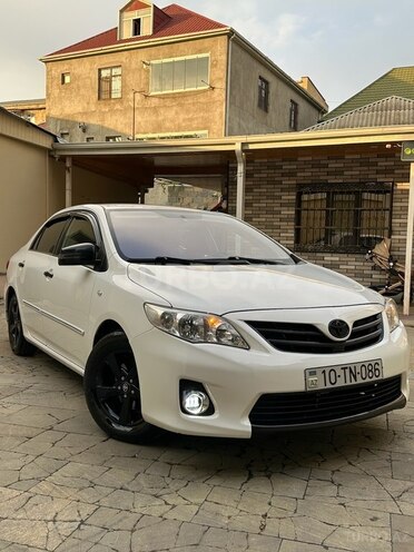Toyota Corolla 2011, 300,000 km - 1.8 l - Bakı