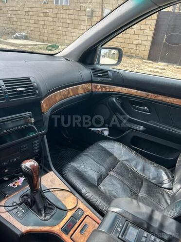 BMW 528 1997, 385,000 km - 2.8 l - Şirvan