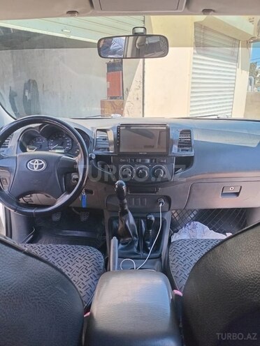 Toyota Hilux 2013, 262,004 km - 2.5 l - Bakı