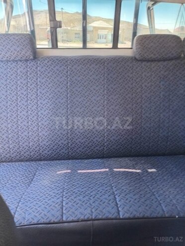 Toyota Hilux 2013, 262,004 km - 2.5 l - Bakı
