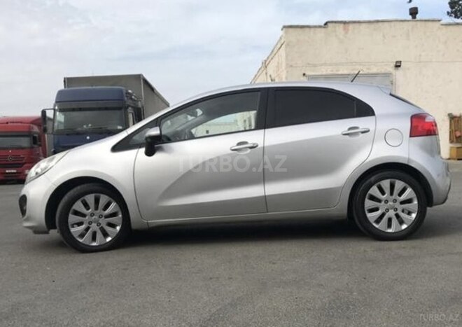 Kia Rio 2011, 180,000 km - 1.1 l - Bakı