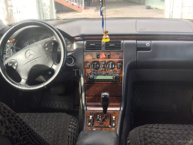 Mercedes E 220 d 2000, 450,000 km - 2.2 l - Bakı