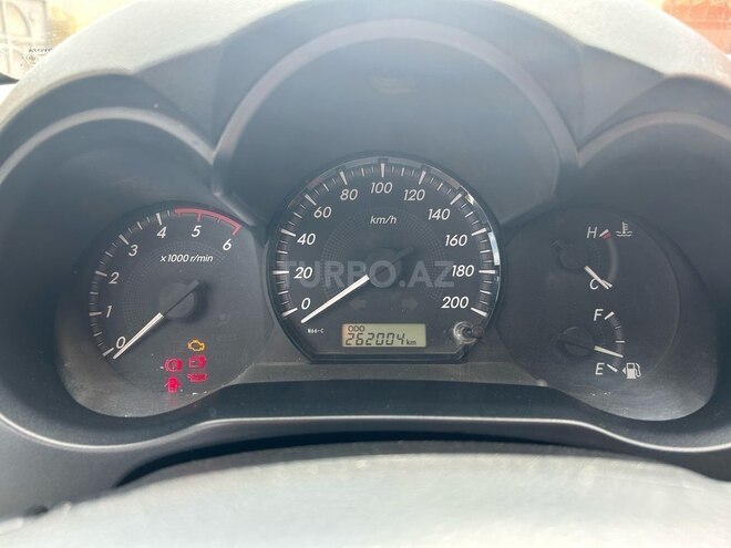 Toyota Hilux 2013, 262,004 km - 2.5 l - Bakı