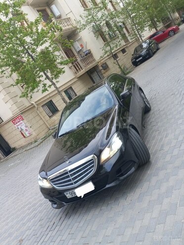 Mercedes E 220 d 2013, 271,000 km - 2.2 l - Bakı