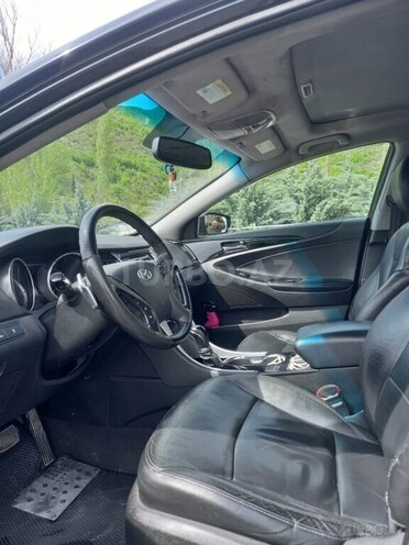 Hyundai Sonata 2010, 218,720 km - 2.0 l - Şəki
