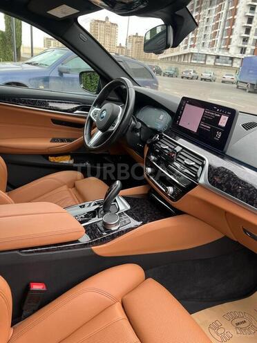 BMW 530e 2021, 24,000 km - 2.0 l - Bakı