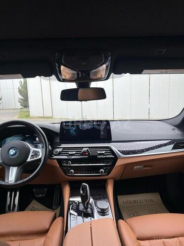 BMW 530e 2021, 24,000 km - 2.0 l - Bakı