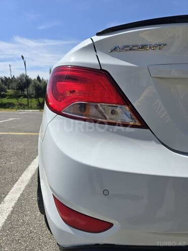 Hyundai Accent 2015, 209,000 km - 1.6 l - Bakı