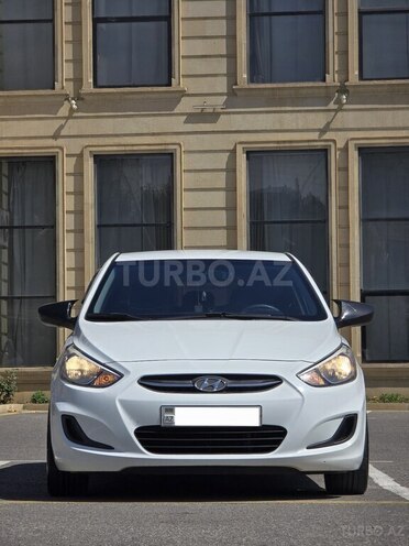 Hyundai Accent 2015, 209,000 km - 1.6 l - Bakı