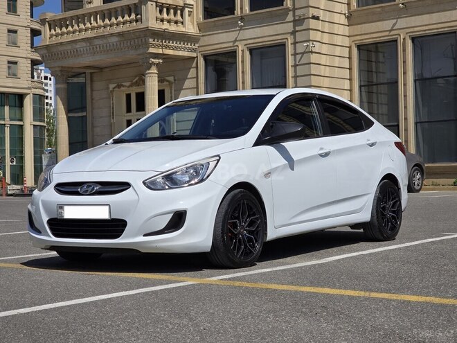Hyundai Accent 2015, 209,000 km - 1.6 l - Bakı