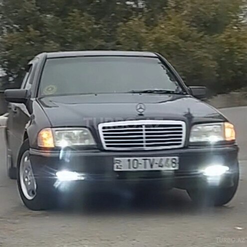 Mercedes C 180 1995, 703,471 km - 1.8 л - Yevlax