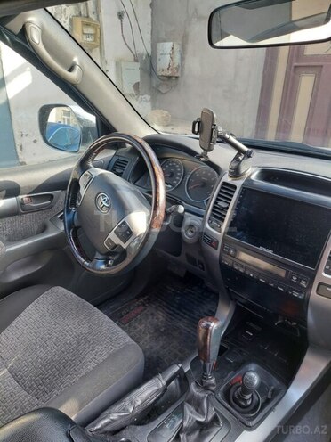 Toyota Land Cruiser Prado 2005, 370,000 km - 2.7 л - Bakı