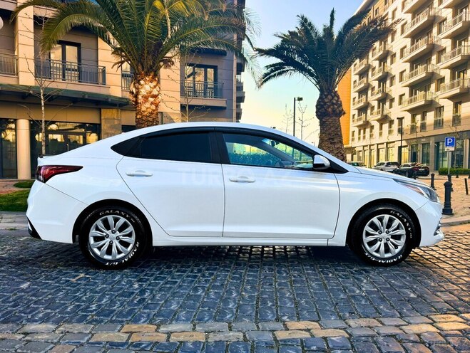 Hyundai Accent 2018, 85,000 km - 1.6 l - Bakı