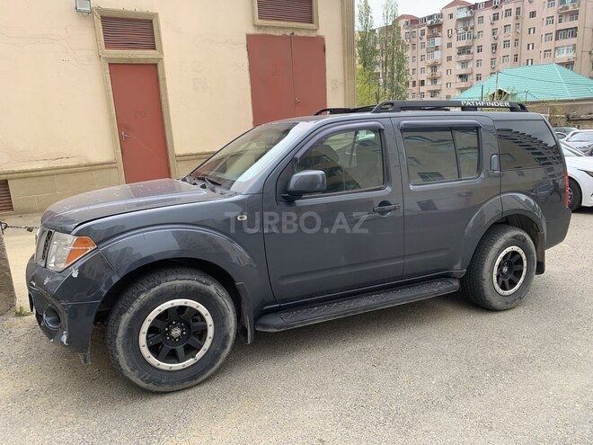 Nissan Pathfinder 2007, 233,000 km - 2.5 l - Bakı