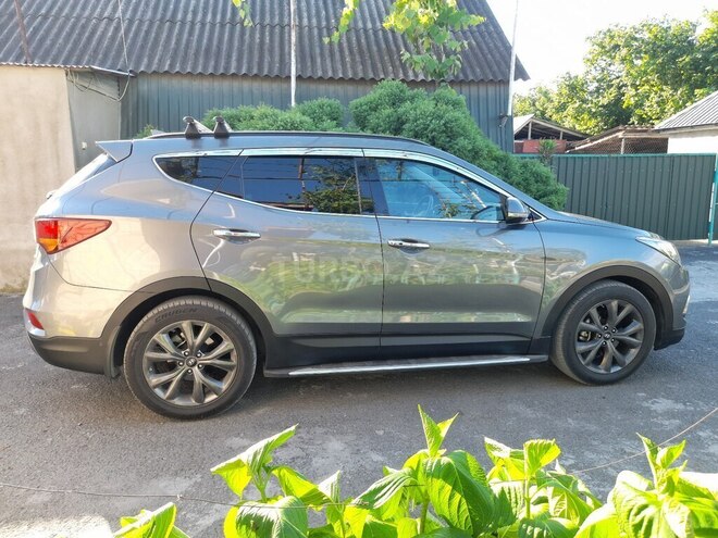 Hyundai Santa Fe 2016, 167,000 km - 2.0 l - Zaqatala