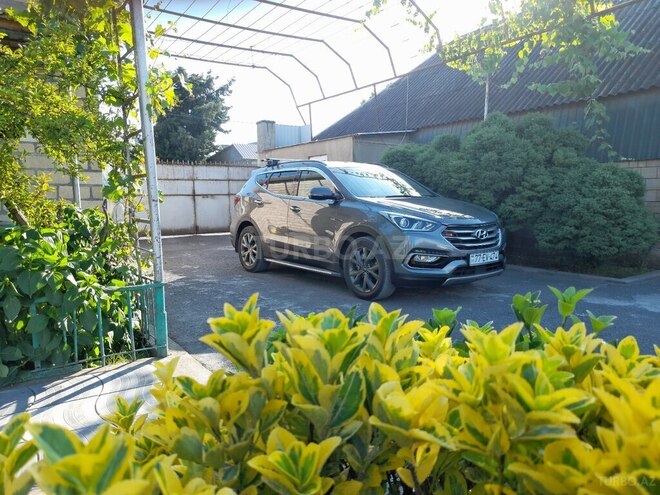 Hyundai Santa Fe 2016, 167,000 km - 2.0 l - Zaqatala