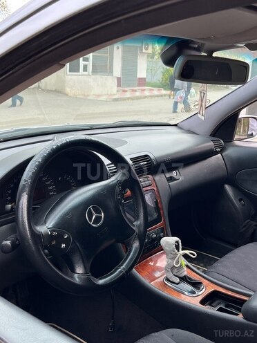 Mercedes C 220 d 2001, 359,450 km - 2.2 л - Bakı