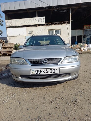 Opel Vectra 1999, 354,000 km - 1.8 l - Masallı