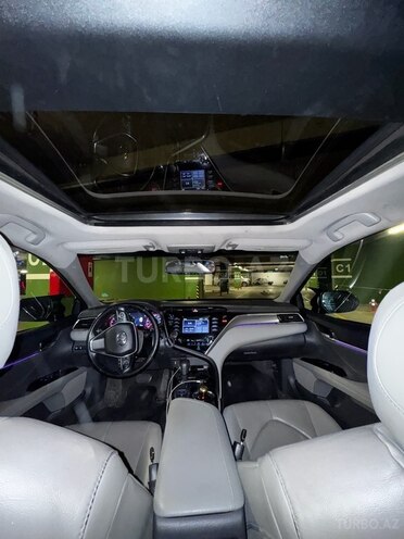 Toyota Camry-17