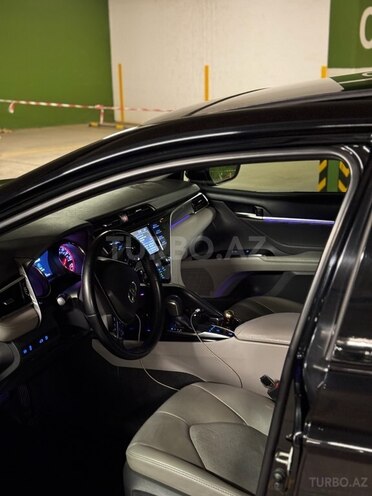 Toyota Camry-19