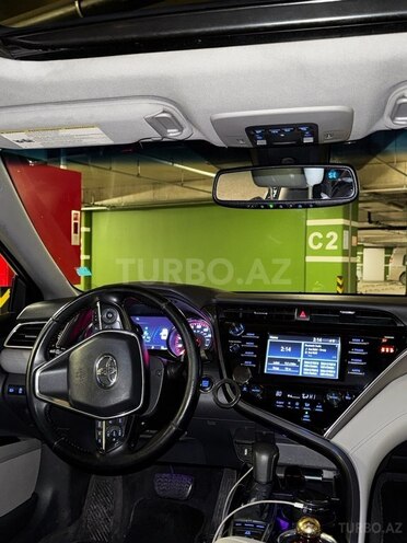Toyota Camry-18